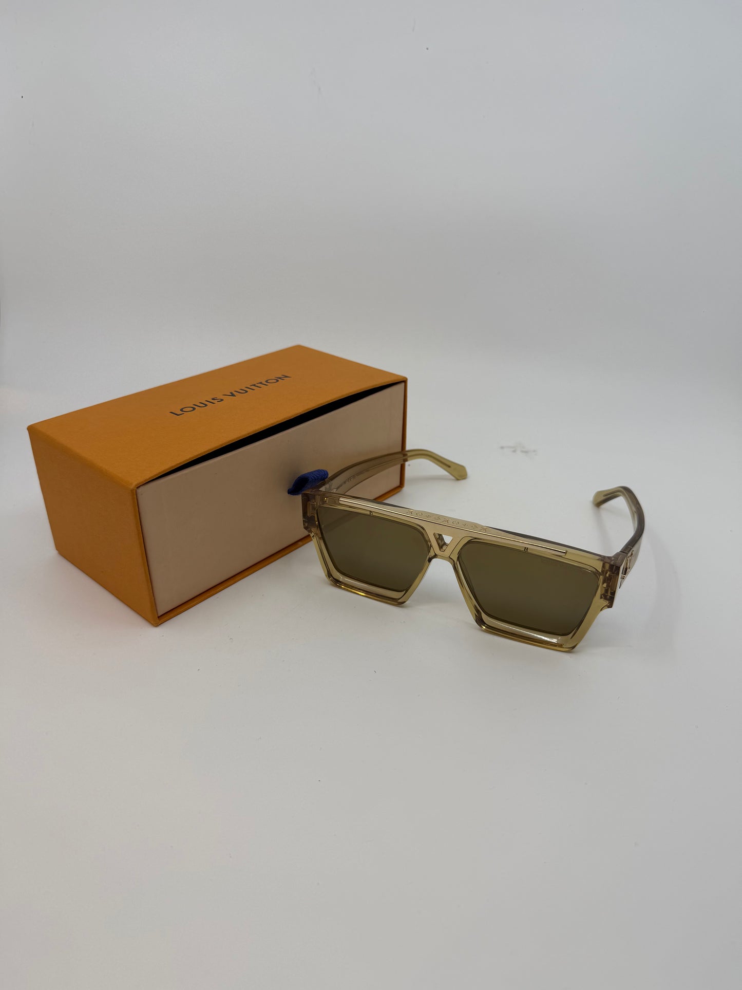 Louis Vuitton 1.1 Evidence Sunglasses
